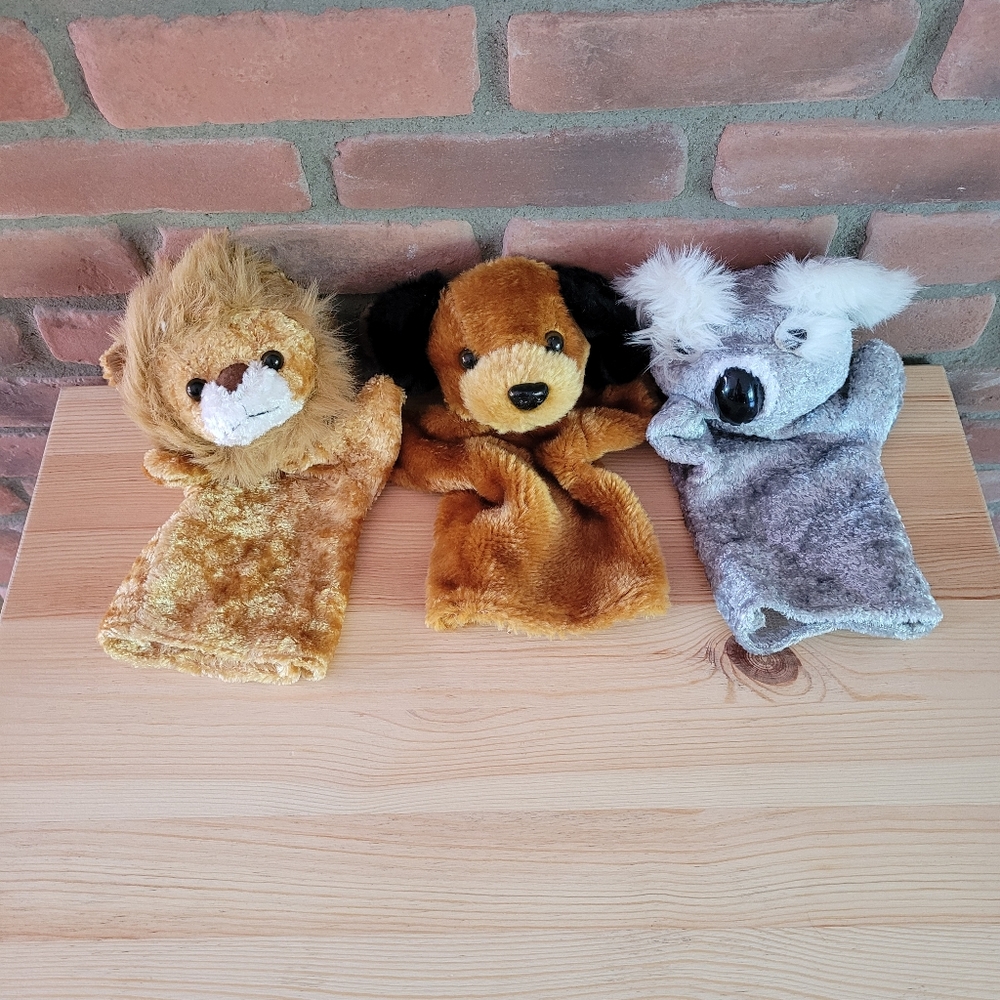 3 vintage puppets